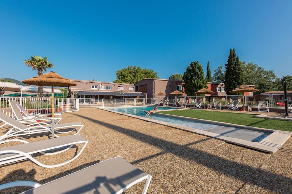 ホテル イビス モンテリマール ノール Saulce-sur-Rhône エクステリア 写真